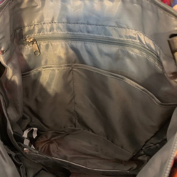 Nylon Hand Bag with a lot of pockets - Picture 6 of 8